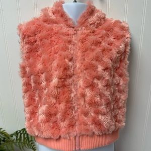 🤑Kids Play pink hooded vest. Size 3T